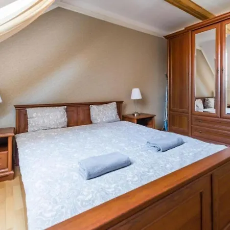 3 X Free Parking X Self Check-in Apartament