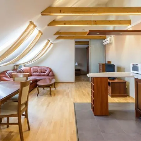 Apartment 3 X Free Parking X Self Check-in